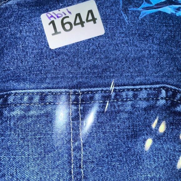 Wrangler Blue Relaxed Fit Jeans Classic Denim - Picture 5 of 5